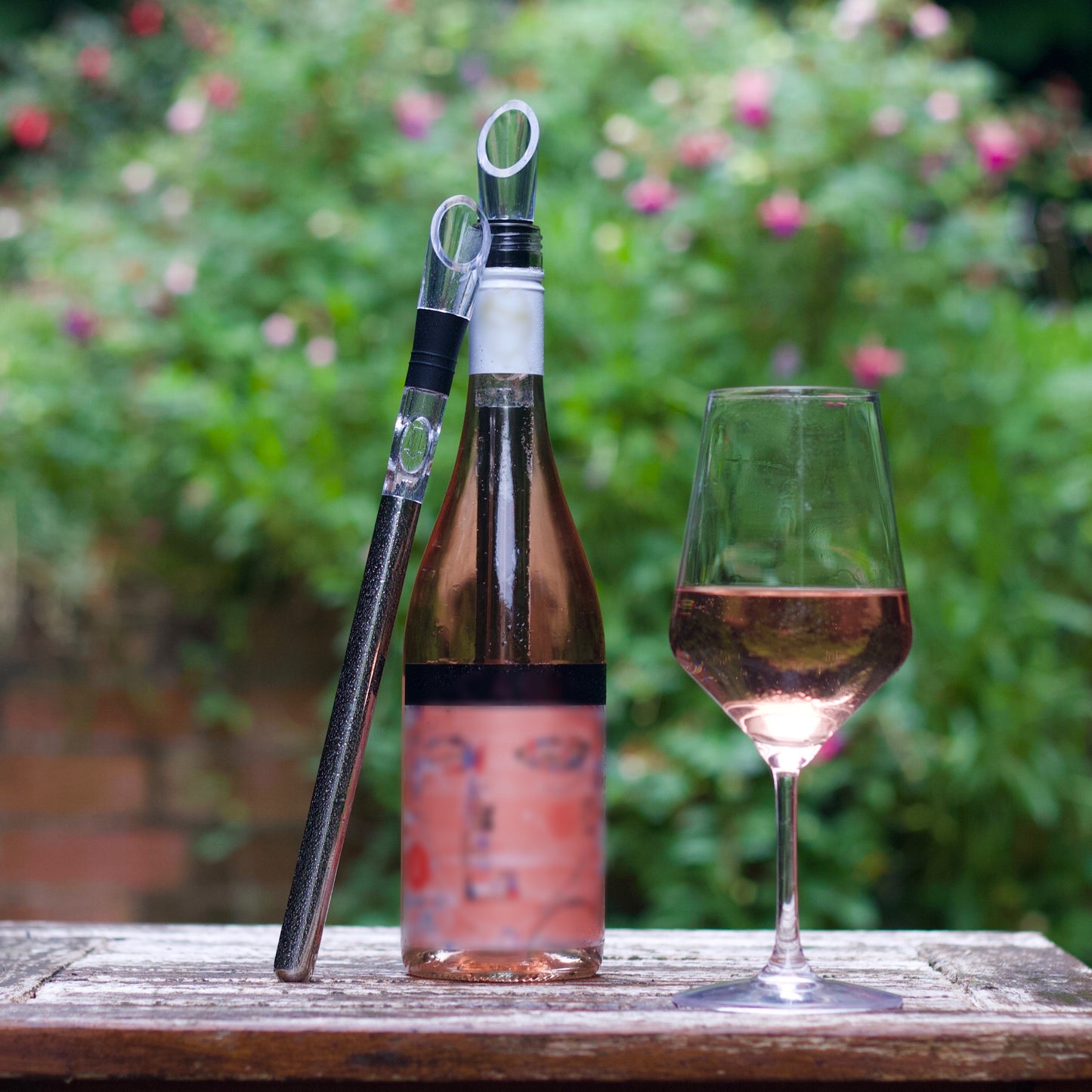 Wine Chilling Rod With Pourer